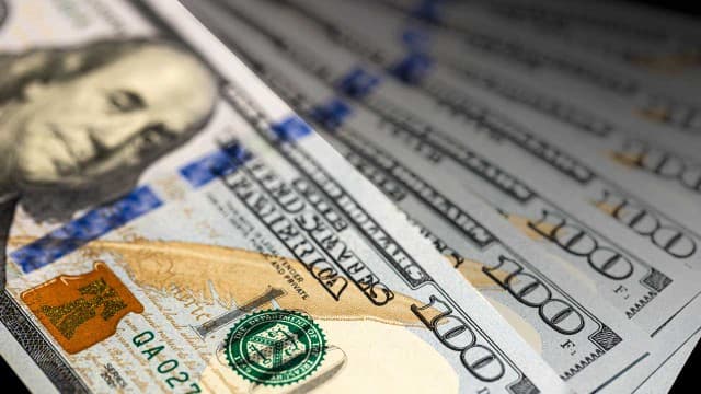 Ahorristas aprovecharon el dólar barato y compraron más de u$s2.600 millones en enero